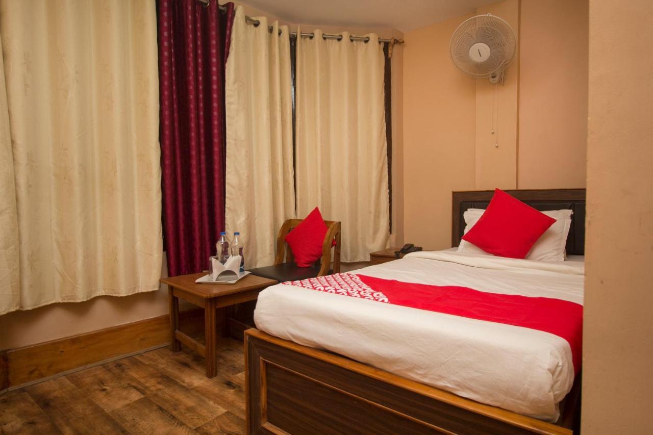 Hotel Oyo 23409 Lama Dhim Kalimpong Zimmer foto