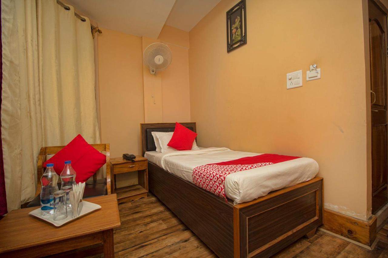 Hotel Oyo 23409 Lama Dhim Kalimpong Zimmer foto