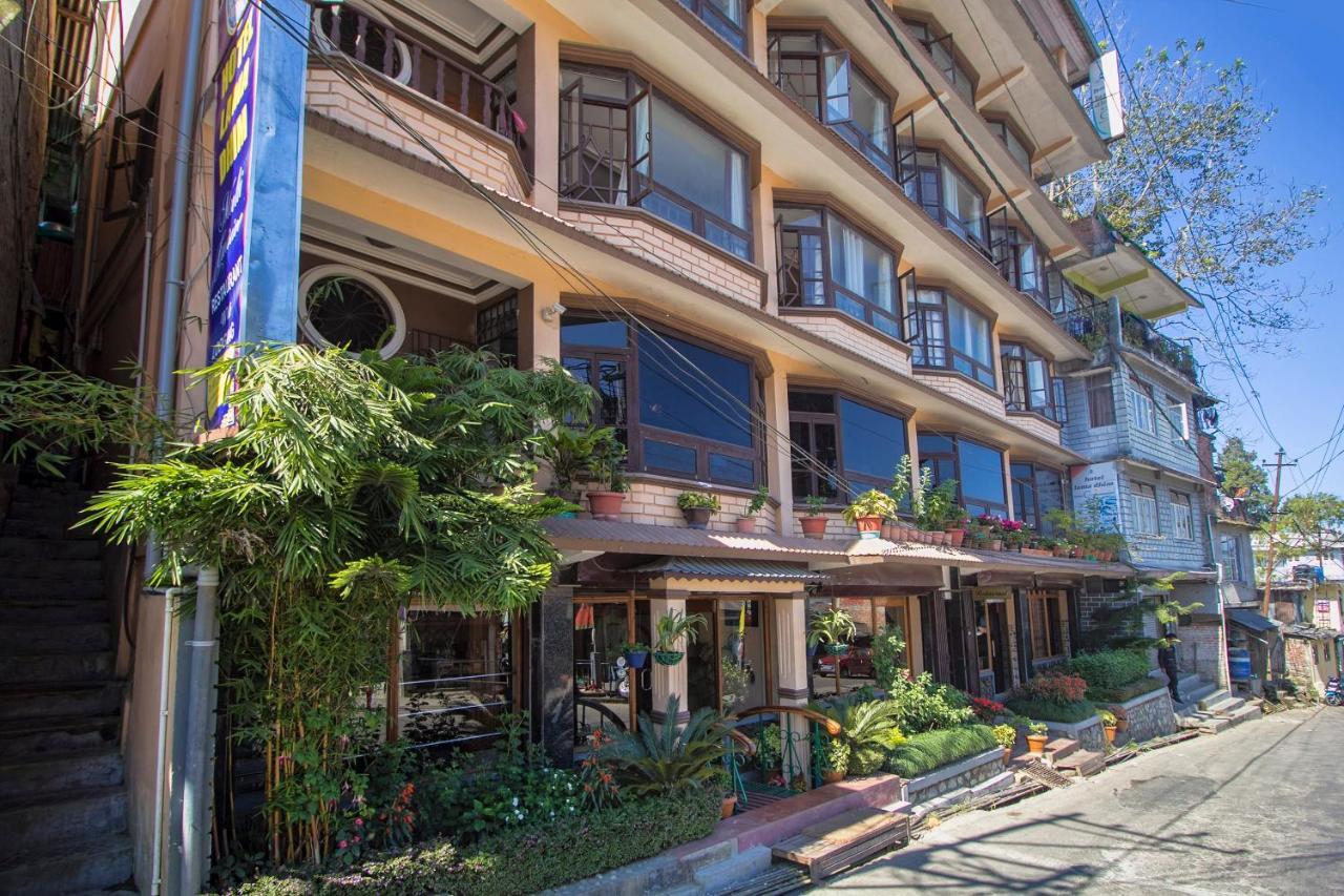 Hotel Oyo 23409 Lama Dhim Kalimpong Exterior foto