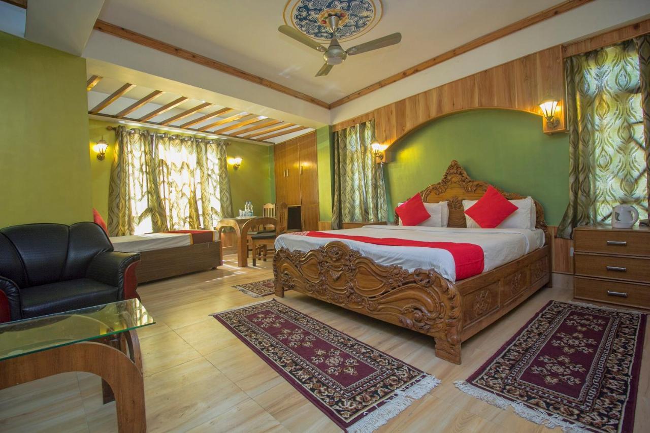 Hotel Oyo 23409 Lama Dhim Kalimpong Zimmer foto